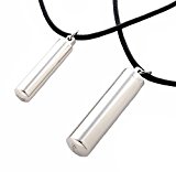 #5: いつも傍に ステンレス メモリアルペンダント 革紐 小袋 付き AmanoSongオリジナル3点セット (A059) 2 サイズ (Lサイズ)