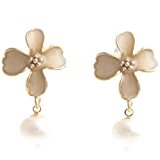 #5: [ヴァンテーヌ] VINGTAINE パール フラワー 淡水パール イヤリング E111-1-BE ベージュ