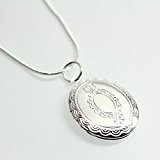 #9: ロケットペンダント ” シルバー スネークチェーン