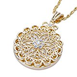 #4: 【Die Schatzkiste】 金色 透かし柄 ルーペ おしゃれ ペンダント レディース スライド式　拡大鏡 ビジュー 付き 繊細な透かし柄 (ゴールド) Women’s Two Layer Beautiful fine Flower Crystal Pendent Necklace with Magnifier Glass (Gold color)